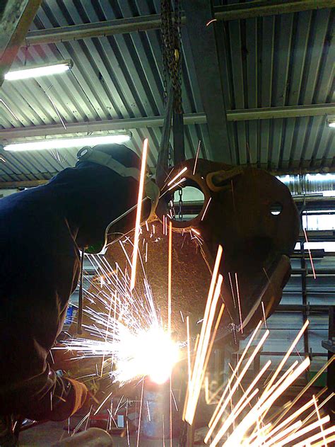 metal fabricators cornwall|helston fabrications cornwall.